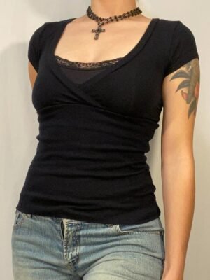T-shirt moulant noir Y2K