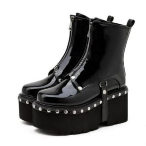 Bottes noires Y2K