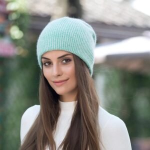Bonnet ample au crochet Y2K