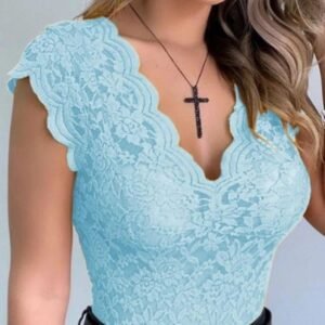 Débardeur en dentelle Y2K