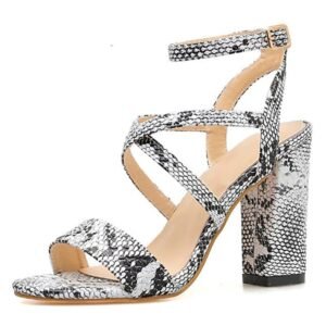 Sandales à talons en peau de serpent Y2K